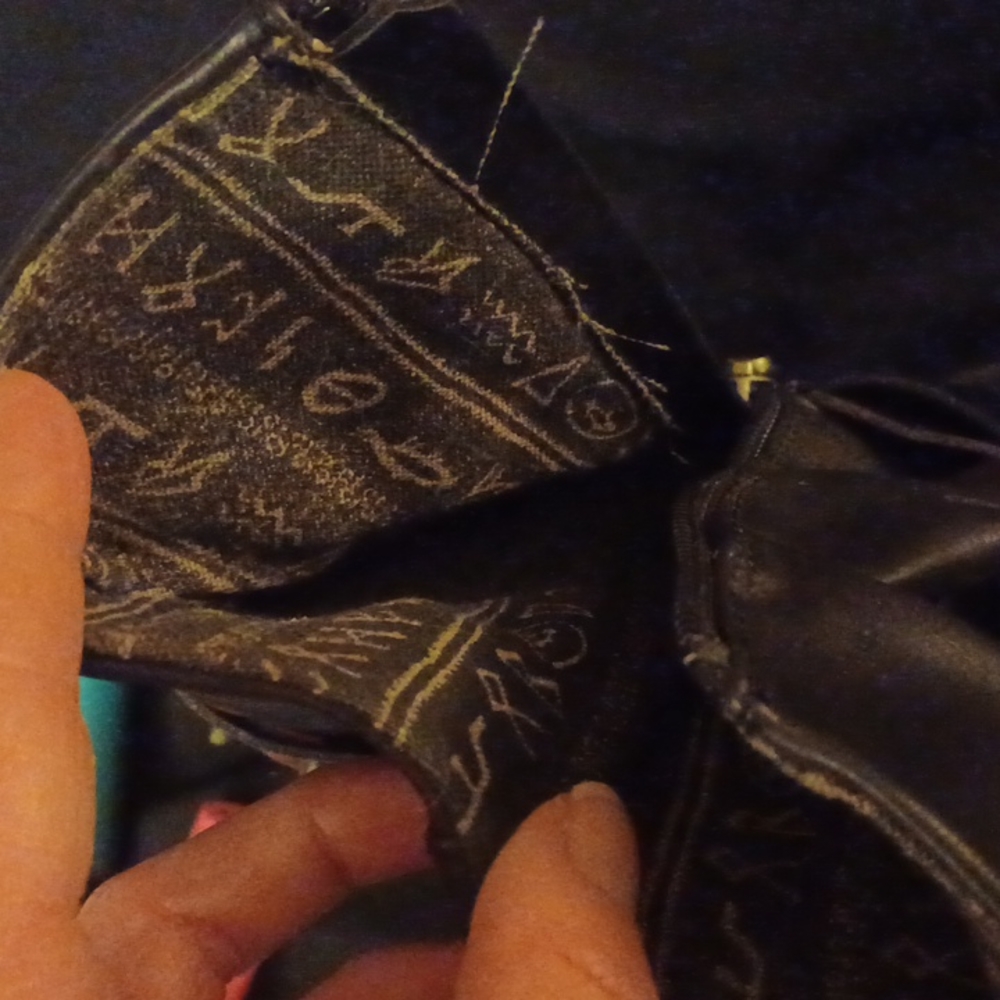 Boots - Picture 4 of 6